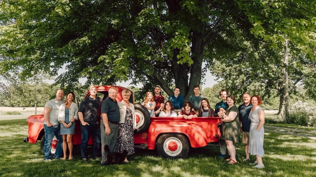 Country Road Farm Offers Fresh Fruit & Community | MarionMade